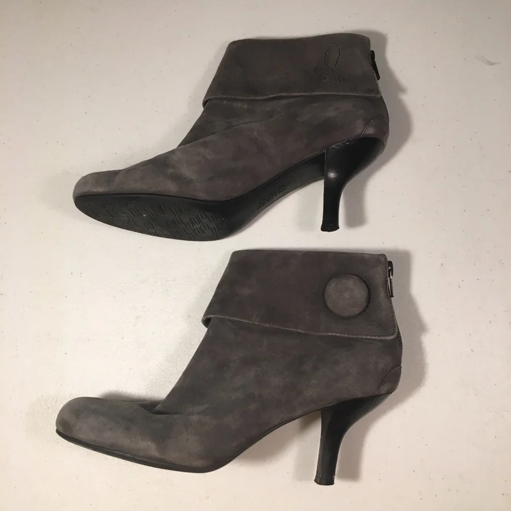 Franco Sarto Booties Gray Size 7.5M